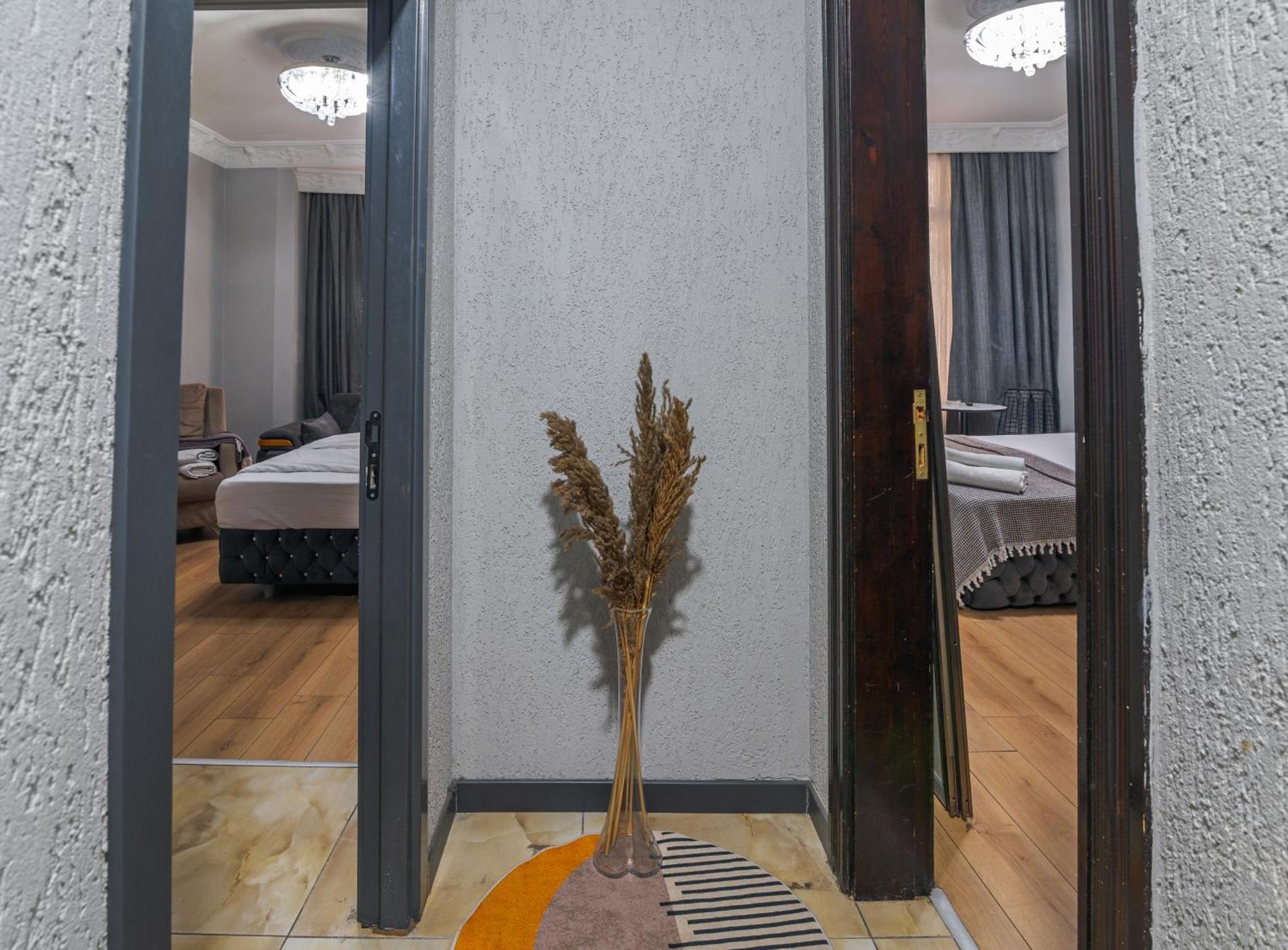 Nest Hotel Sisli Estambul Exterior foto